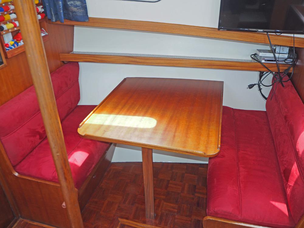 Vorschiff, Innenausstattung